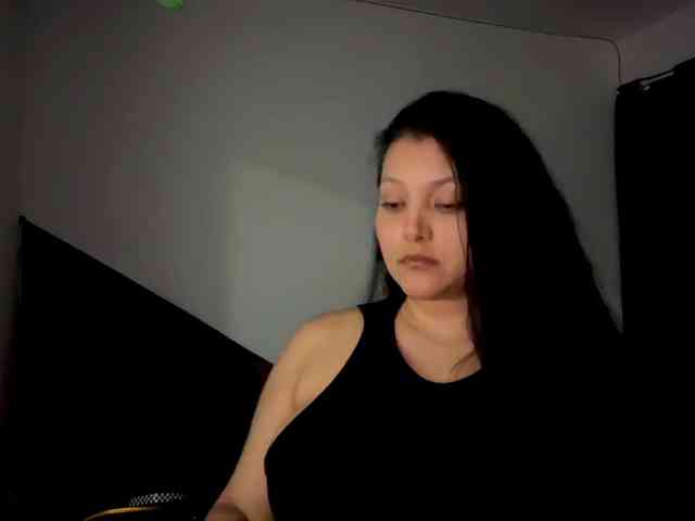 MarcellaGriffin webcam
