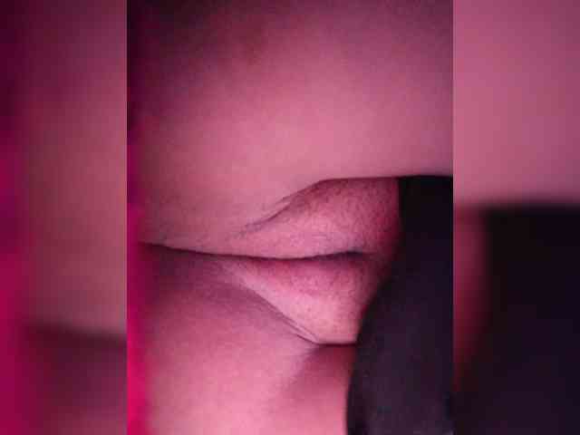 ExclusiveVIRGIN webcam