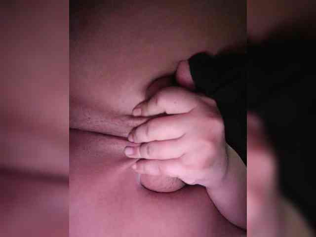 ExclusiveVIRGIN webcam