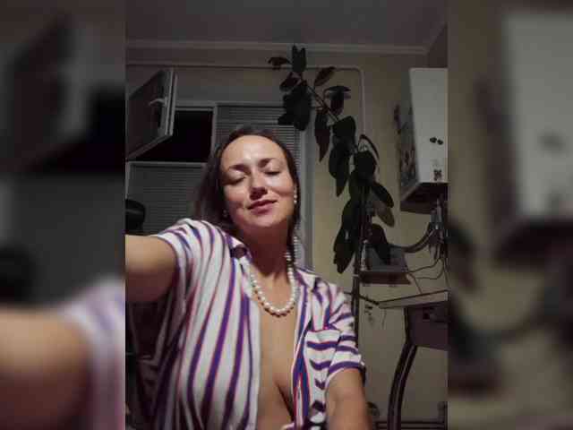 betruetoyourheart webcam