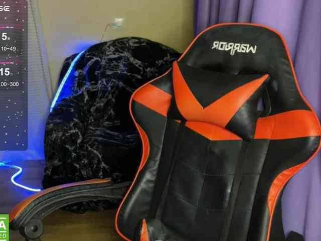 Natural-babe666 webcam