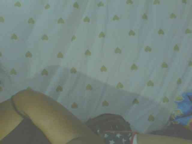 LorahXVane webcam