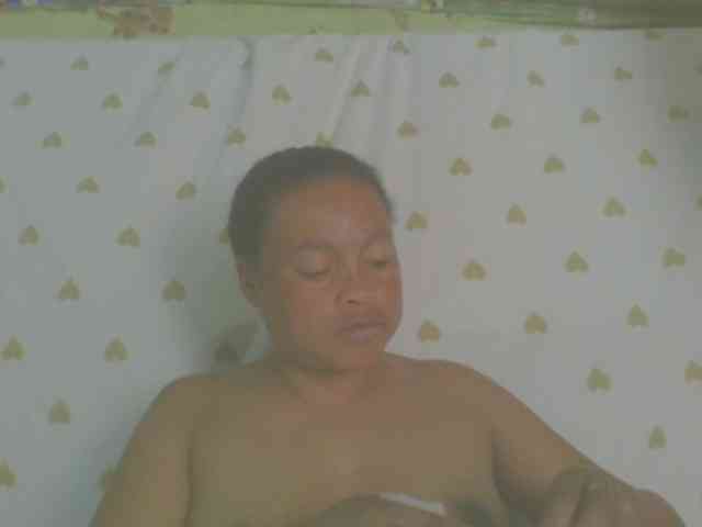 LorahXVane webcam