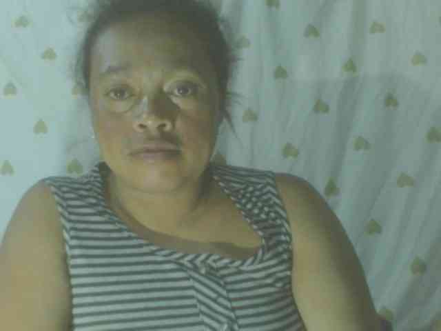 LorahXVane webcam