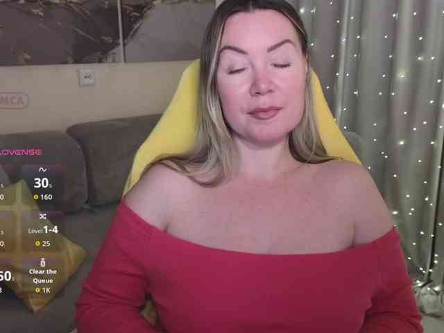 Elya_ webcam