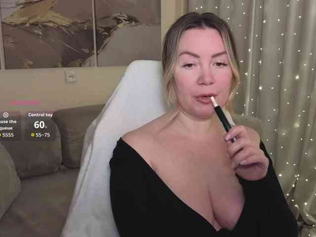 Elya_ webcam