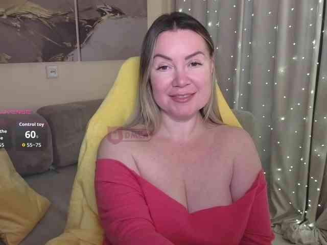 Elya_ webcam