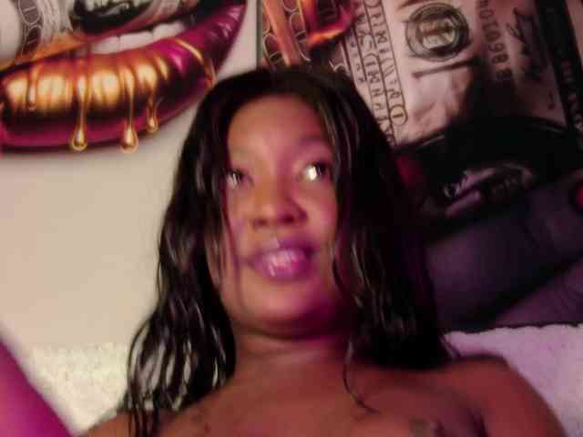aidaadams webcam