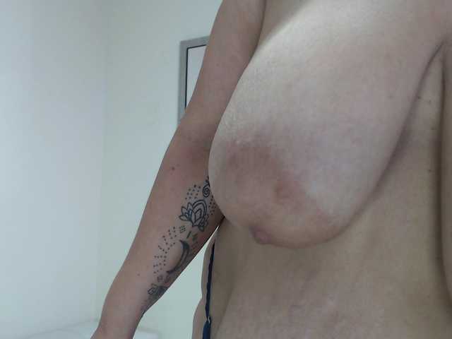 Abigail-jhons webcam