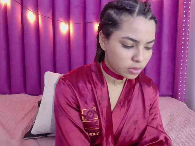 Hornysweetebony webcam