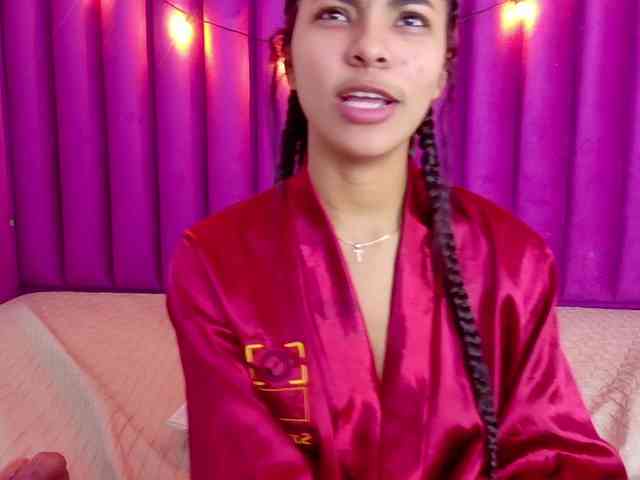 Hornysweetebony webcam