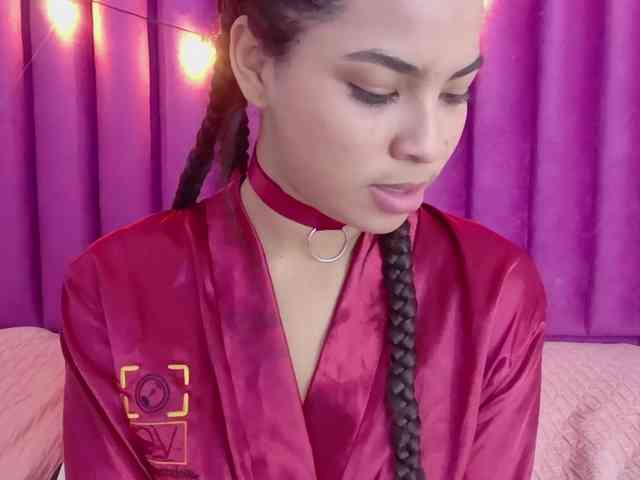 Hornysweetebony webcam