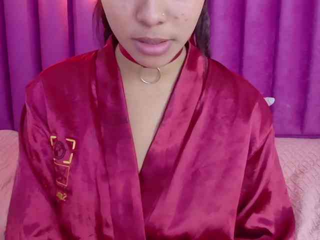 Hornysweetebony webcam