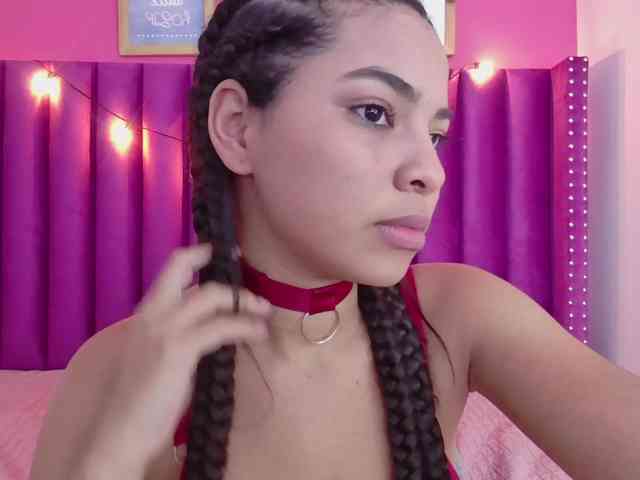 Hornysweetebony webcam