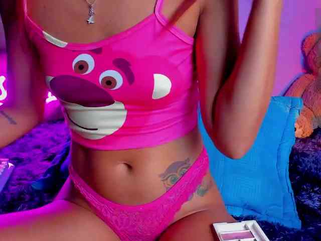 ashley-jenner webcam
