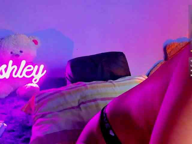 ashley-jenner webcam