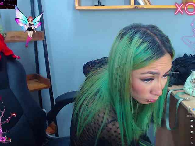 ErikaStevens webcam