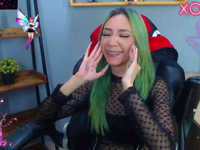 ErikaStevens webcam