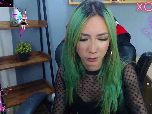 ErikaStevens webcam