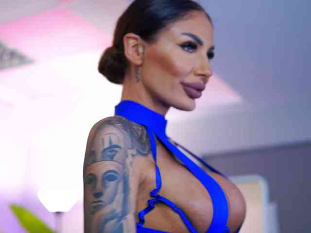 RaquelleVon webcam