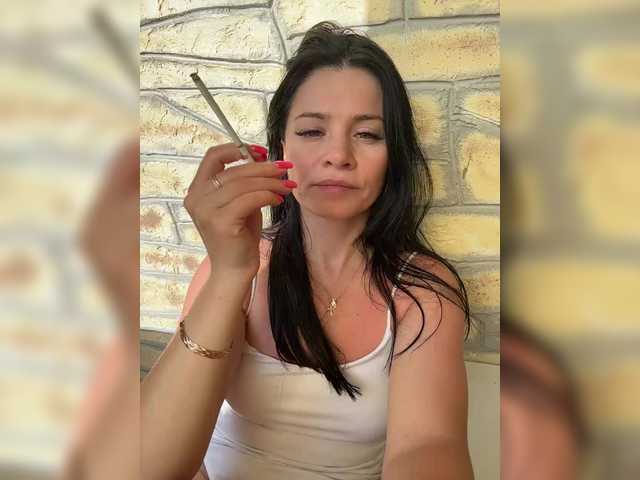 Ylia2111-1