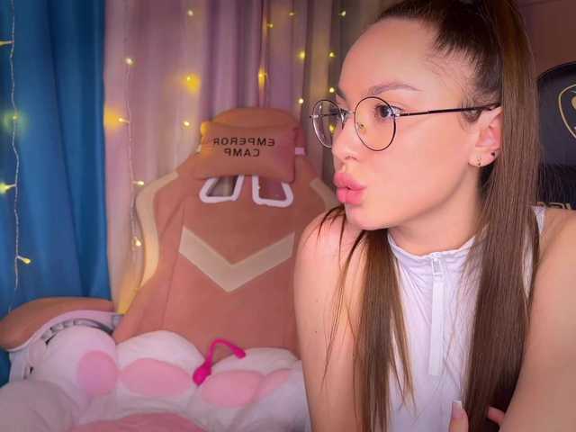 Vai a chattare su -Violetta- -Violetta-