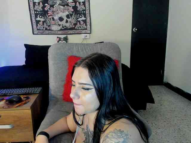 Liily-moore webcam