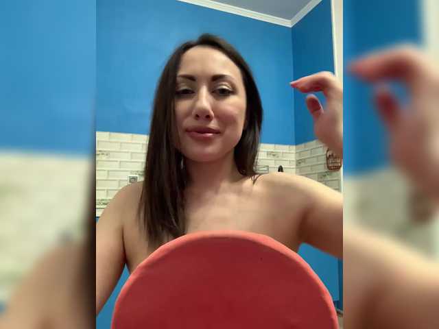 kitana-mk1 Live Cam on BongaCams