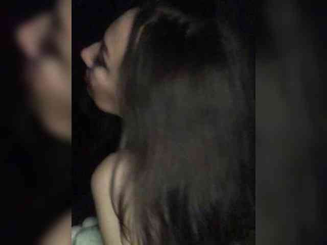 Kitana_mk webcam