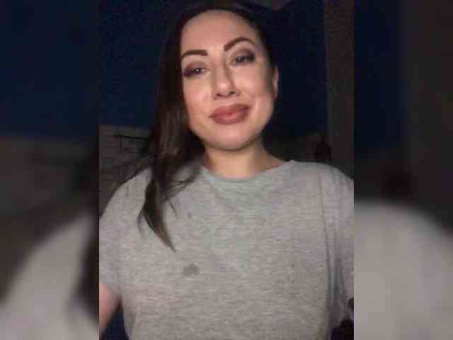 Kitana_mk webcam