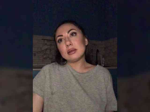 Kitana_mk webcam
