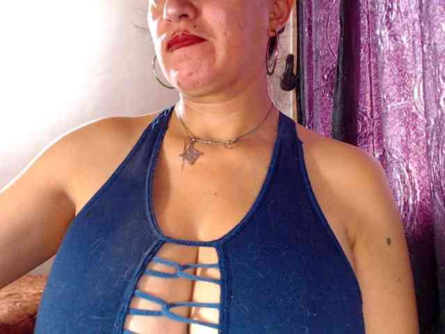 AlexandrinaFenix webcam