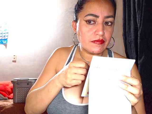 AlexandrinaFenix webcam