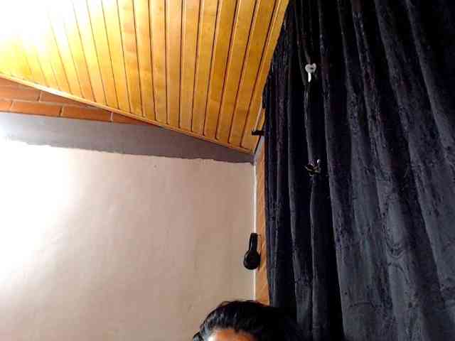 AlexandrinaFenix webcam