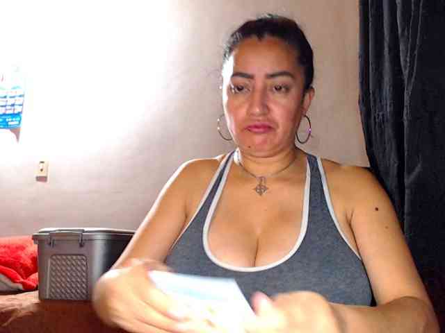 AlexandrinaFenix webcam