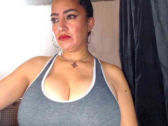 AlexandrinaFenix webcam