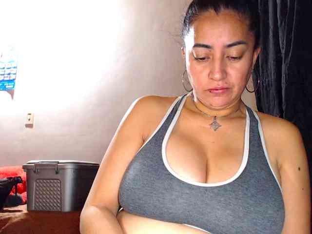 AlexandrinaFenix webcam