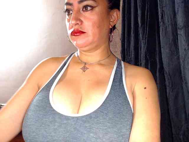 AlexandrinaFenix webcam