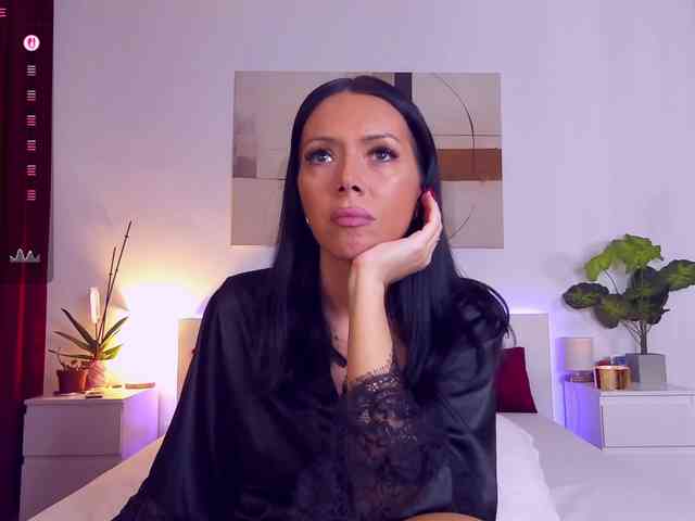 Nadeen69Nadia webcam