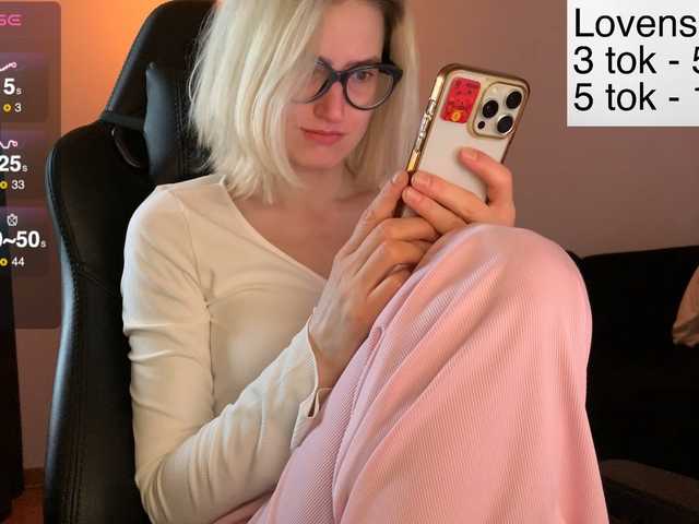 Entra en el chat con el modelo Sexy-Sweets Sexy-Sweets