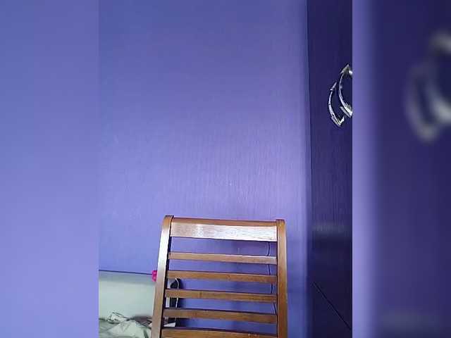 KarinkaSweet webcam