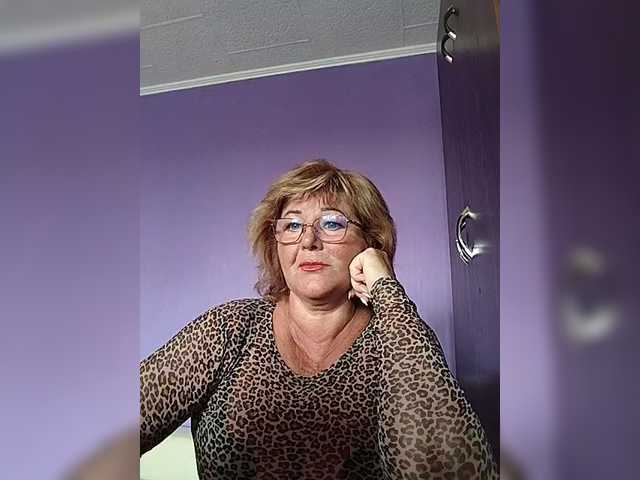 KarinkaSweet webcam