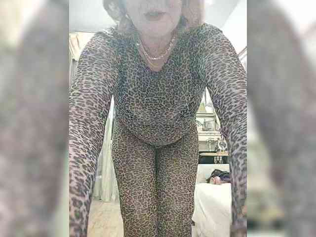 KarinkaSweet webcam