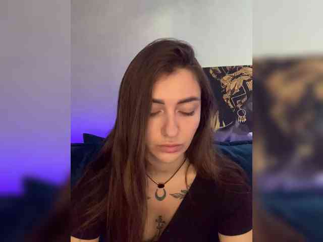 WILDGIRL webcam