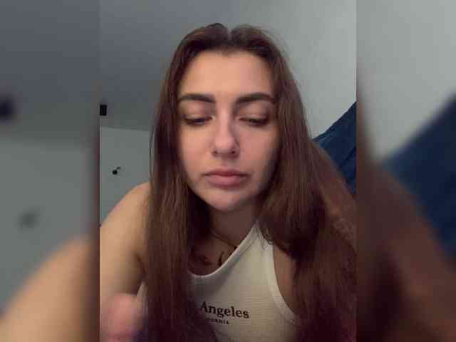 WILDGIRL webcam