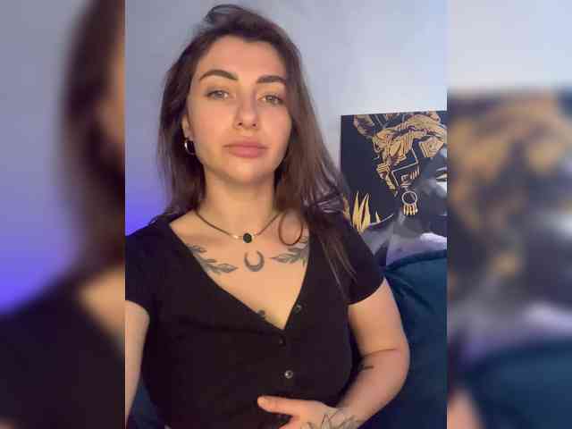 WILDGIRL webcam