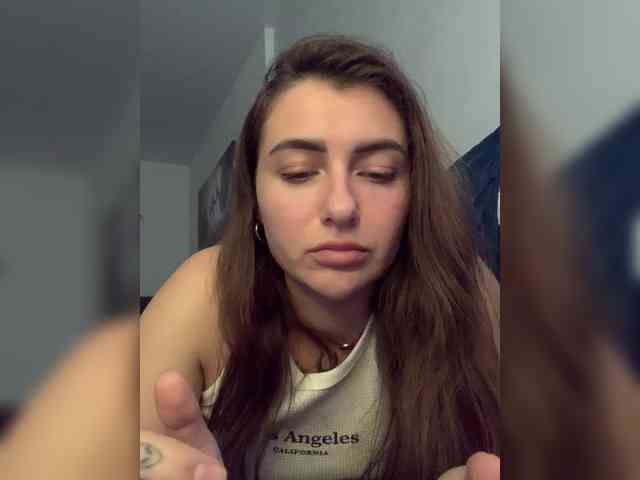 WILDGIRL webcam