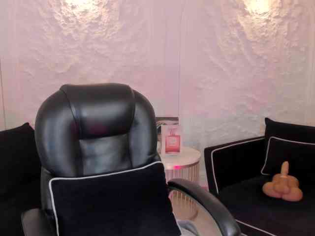AlessaRomero webcam