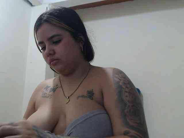 jessica-sweety webcam