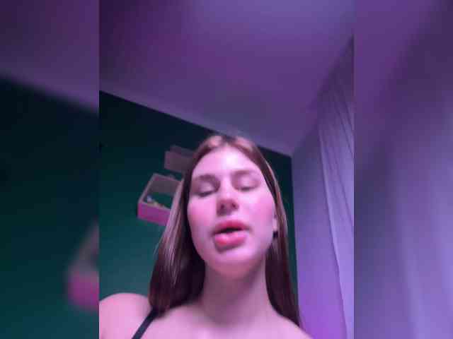 _Mala_ webcam